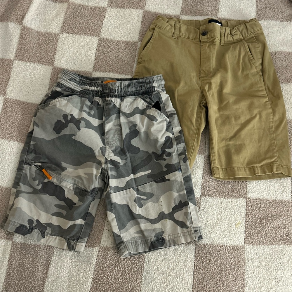 Wonder Nation Camo and Khaki Shorts Set